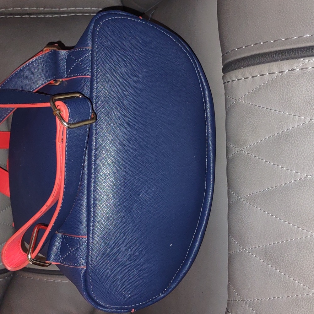 Neiman Marcus Unisex Drawstring Backpack Bag - image 6